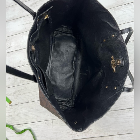 Coach Large Brown Signature Leather Tote Bag [E1966] - Picture 12 of 13